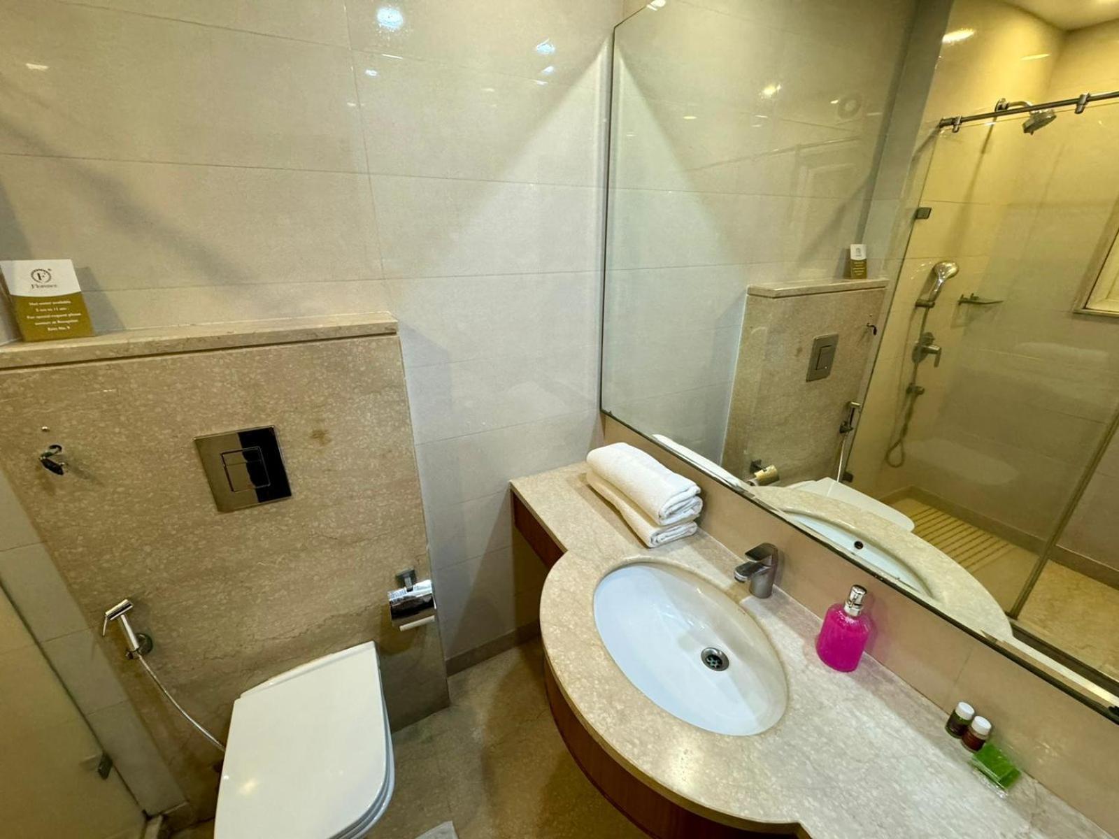 Hotel Florence Inn, Karol Bagh, New Delhi, 2 Min From Metro Exterior foto